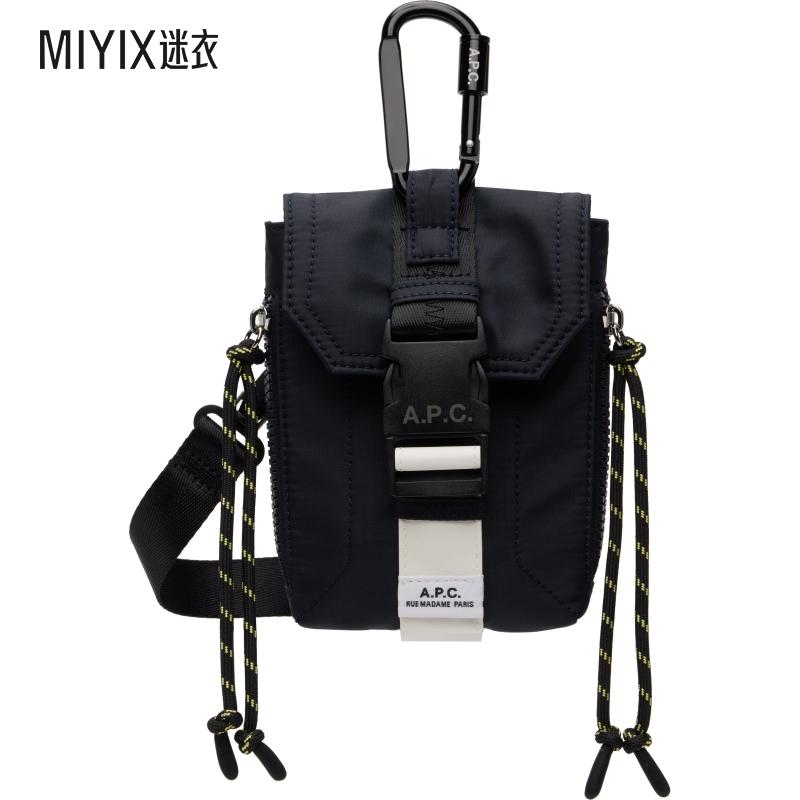 A.P.C. 男款海军蓝 Trek 斜挎包 迷衣时尚