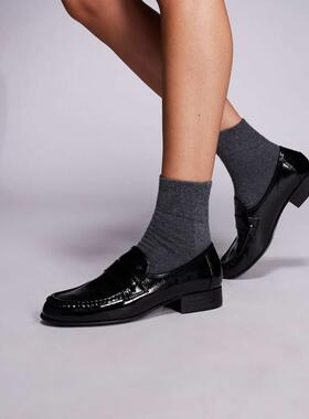 Public Desire 女士 乐福鞋 Haboo 宽版鳄鱼纹乐福鞋(黑色)