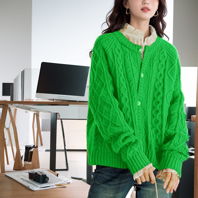 低圆领羊毛衫毛衣外套女短款宽松A慵懒风大码加厚粗线春秋针织开