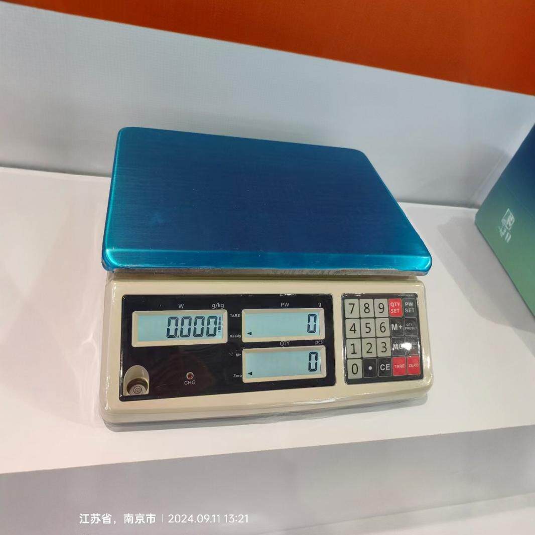 英文版电子计重计数秤3kg6kg15kg30kg计数称0.1g110V一240V