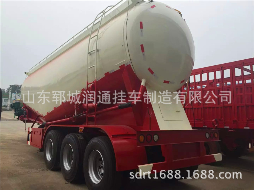 标准45立方免购置税下灰罐车载重量有多少吨_能装多少吨水泥