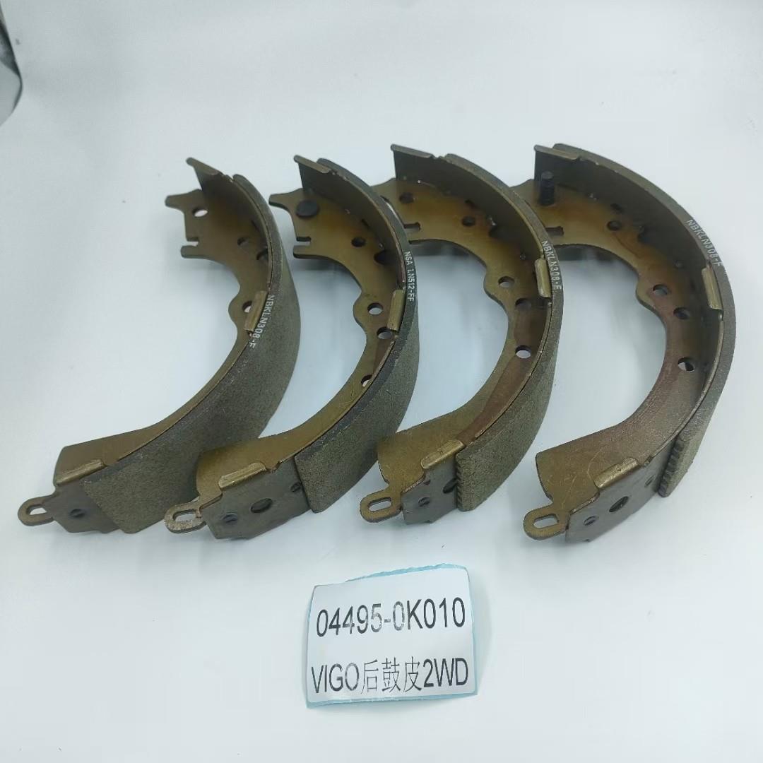 汽车后鼓刹车皮适用于进口丰田vigo2WD4WD044950k010