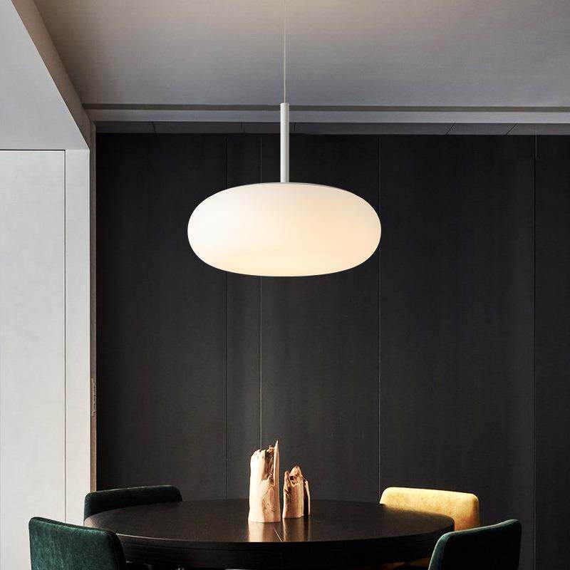 北欧创意吊灯现代简约温馨ins少女卧室灯具个性家用餐厅吧台灯饰