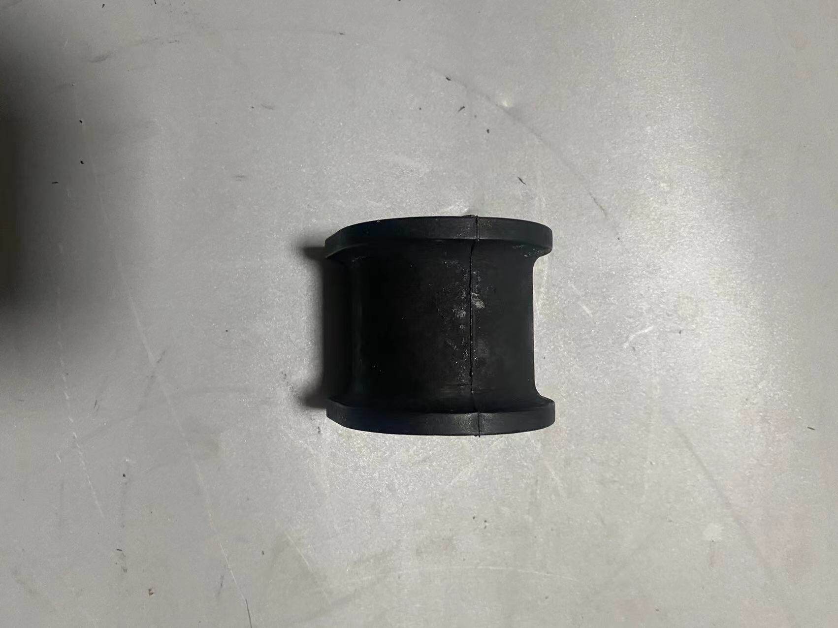 汽车配件稳定器衬套 MR554271