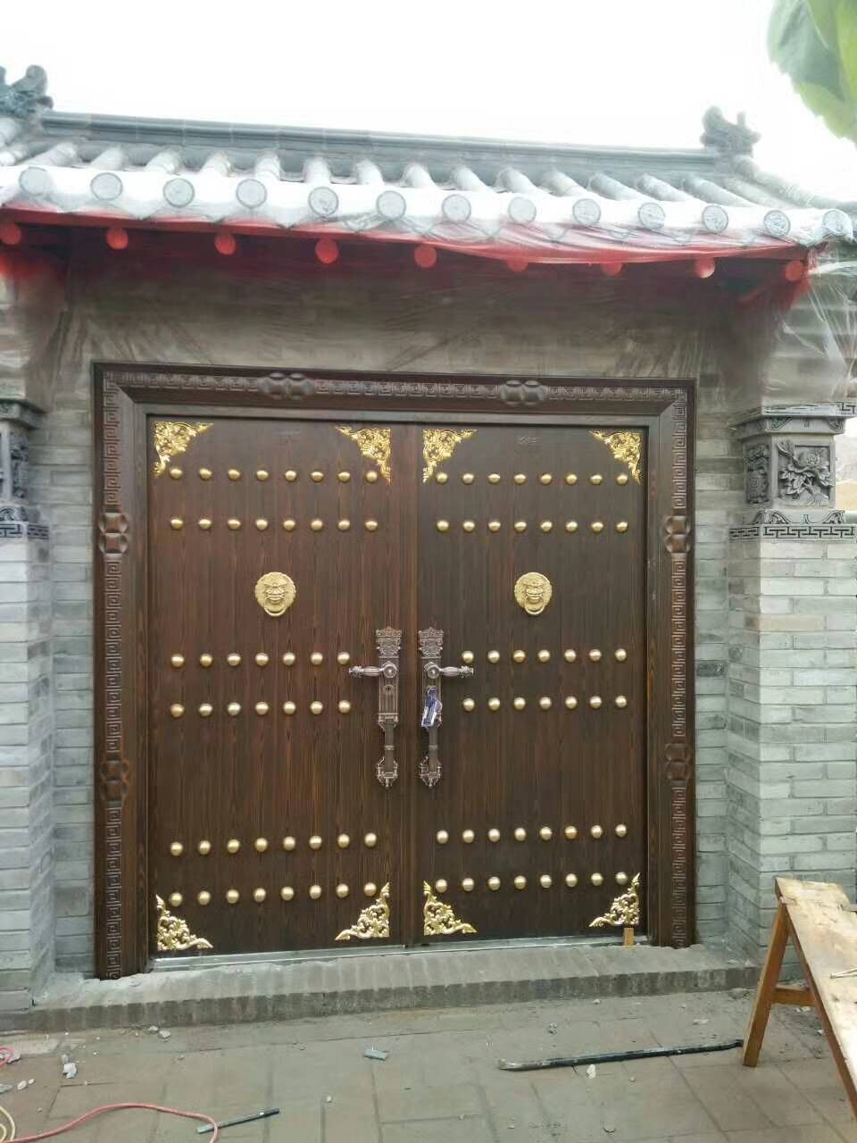 源头工厂直供钢质中式仿古大门江南小院门仿木纹门氟碳漆防盗门