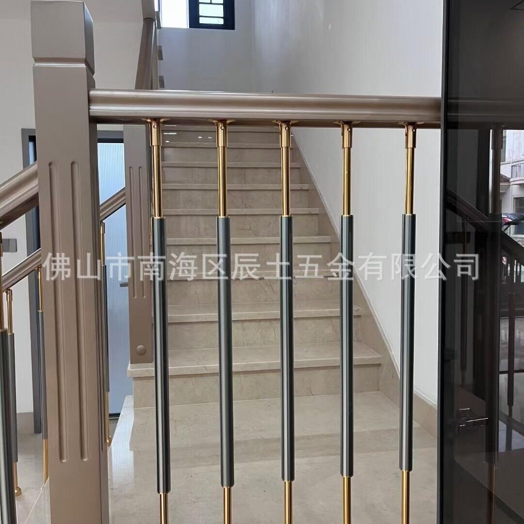 农村自建房楼梯扶手金属楼梯扶手纯属铜扶手面厂家