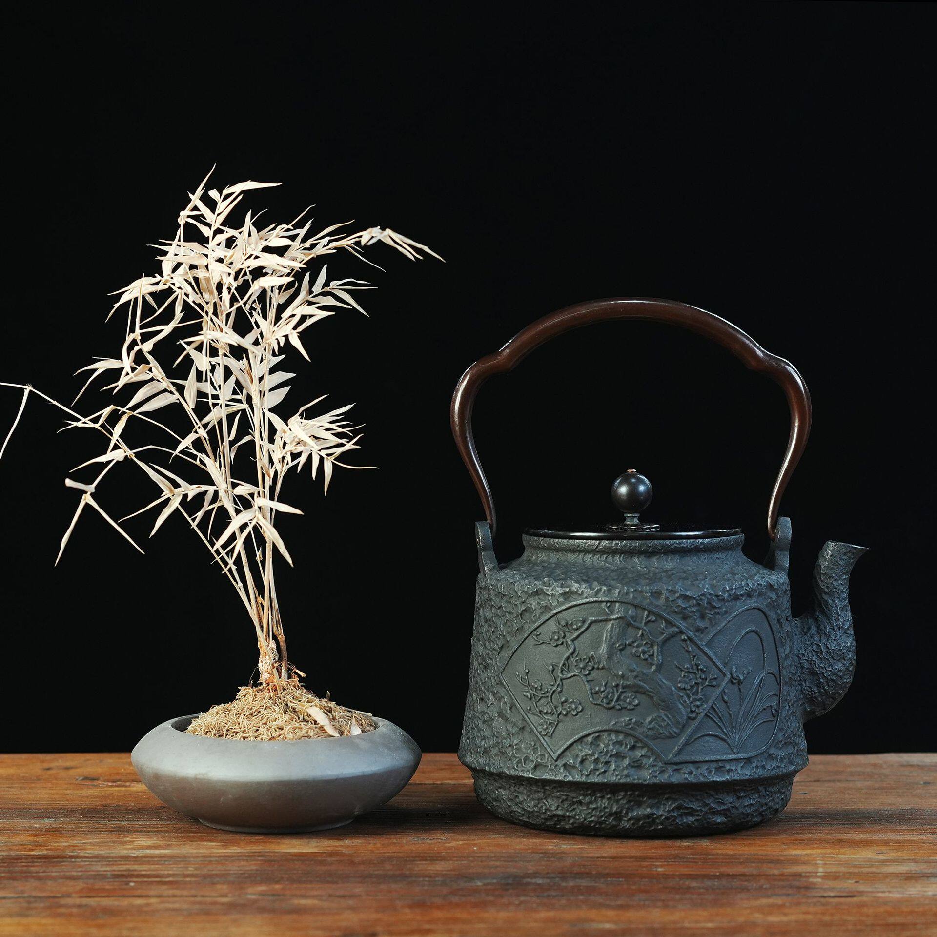 2.5升大容量 梅兰竹菊 无涂层纯手工烧水泡茶壶茶壶养生围炉茶具