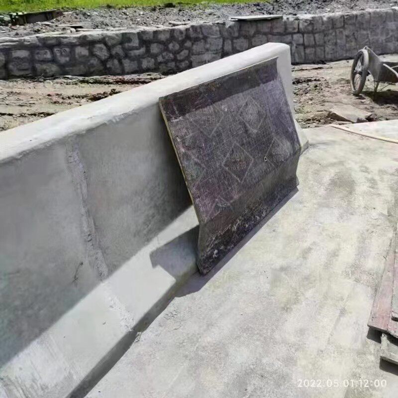 桥梁公路防撞护栏塑钢模具道路隔离墩混凝土模板尺寸齐全成本低图片