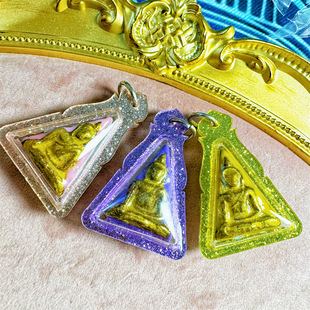 泰国佛系牌  阿赞比亚 五符管南帕亚带油  原庙真品泰牌