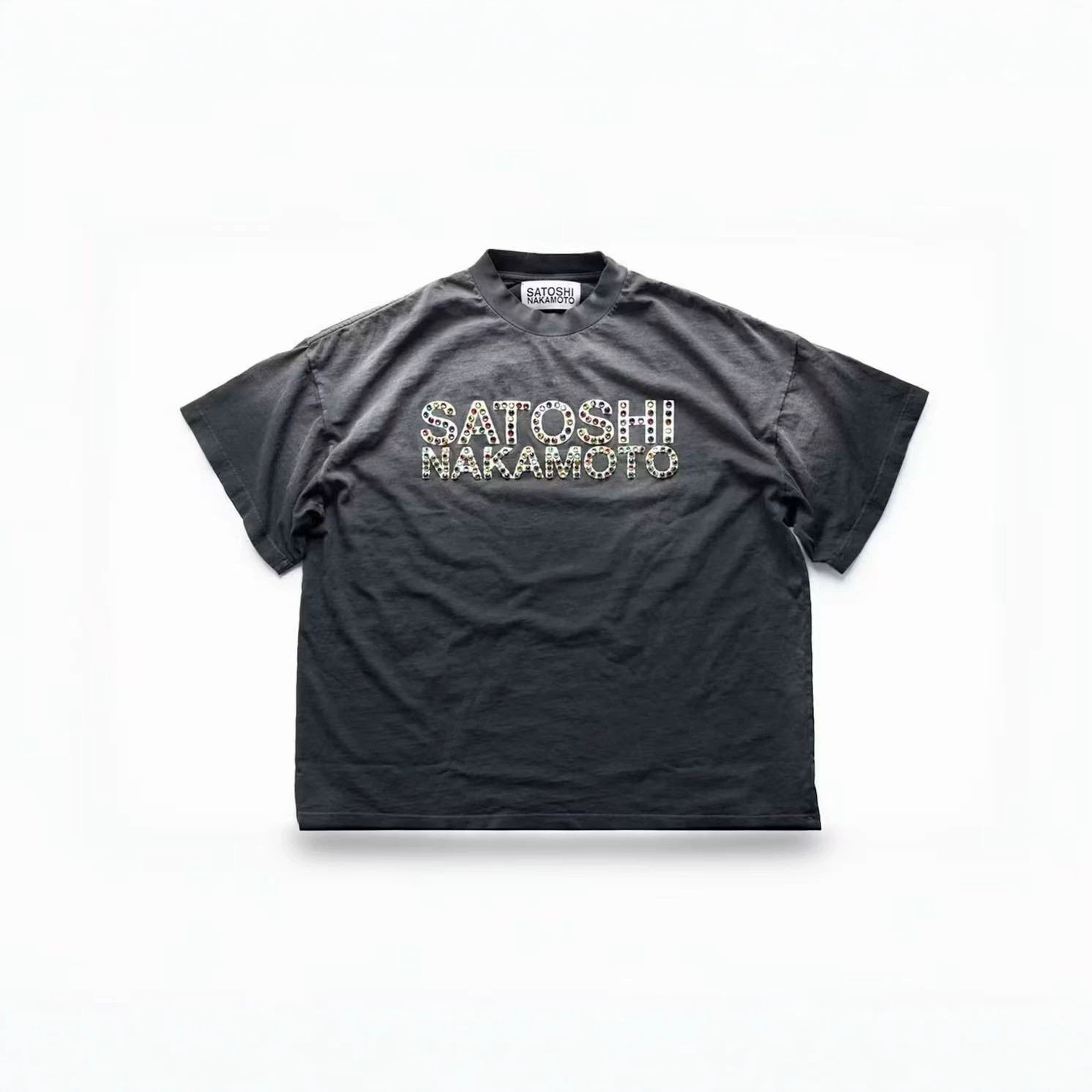 Satoshi Nakamoto 26SS”Studded Logo“水洗做旧短袖T恤
