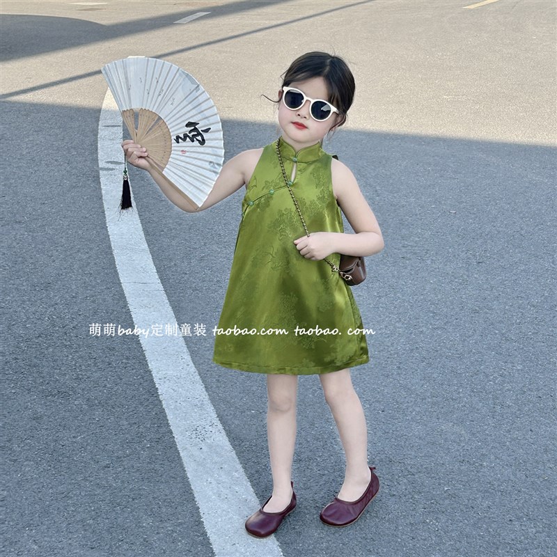 女童新中式贵气绿显白露背旗袍裙2025夏季新N款儿童国风挂脖连衣