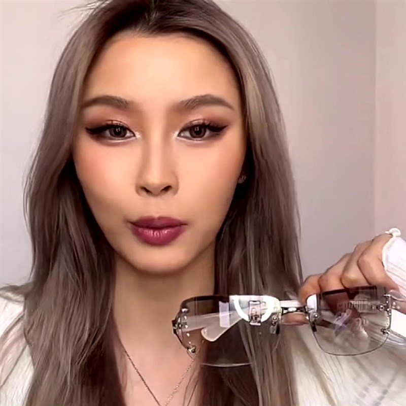 欧美无框镶钻中j复古风大框显瘦千禧甜酷辣妹级Y2K墨镜太阳眼镜