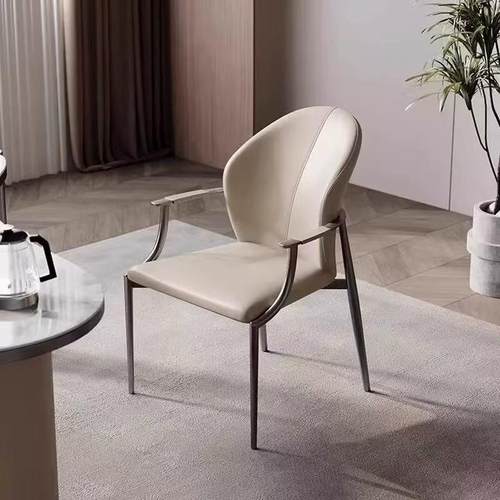 意式轻奢餐椅2025新款靠背椅子家用高级感主人椅酒店洽谈茶台椅子