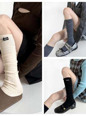 秋冬加绒加厚保暖纯色针织羊绒小腿袜百搭英文布标灰色中筒袜子女