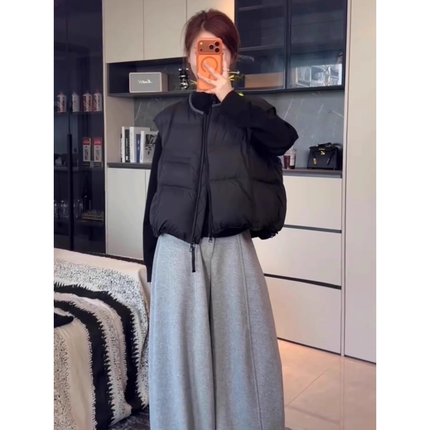 加厚羽绒棉服马甲女短款背心秋冬新款宽松高级感小个子坎肩外穿潮