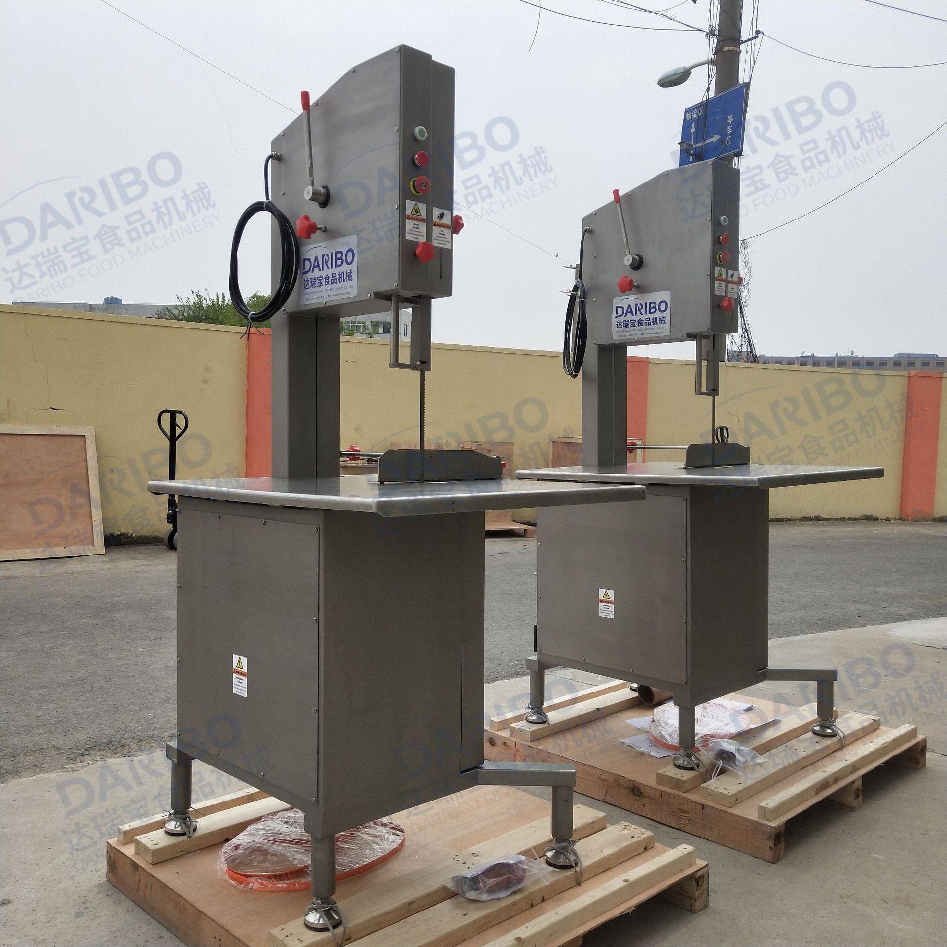 W达瑞宝欧标锯骨机 强力冻肉锯骨块机 大型商用台式剁排骨锯肉机