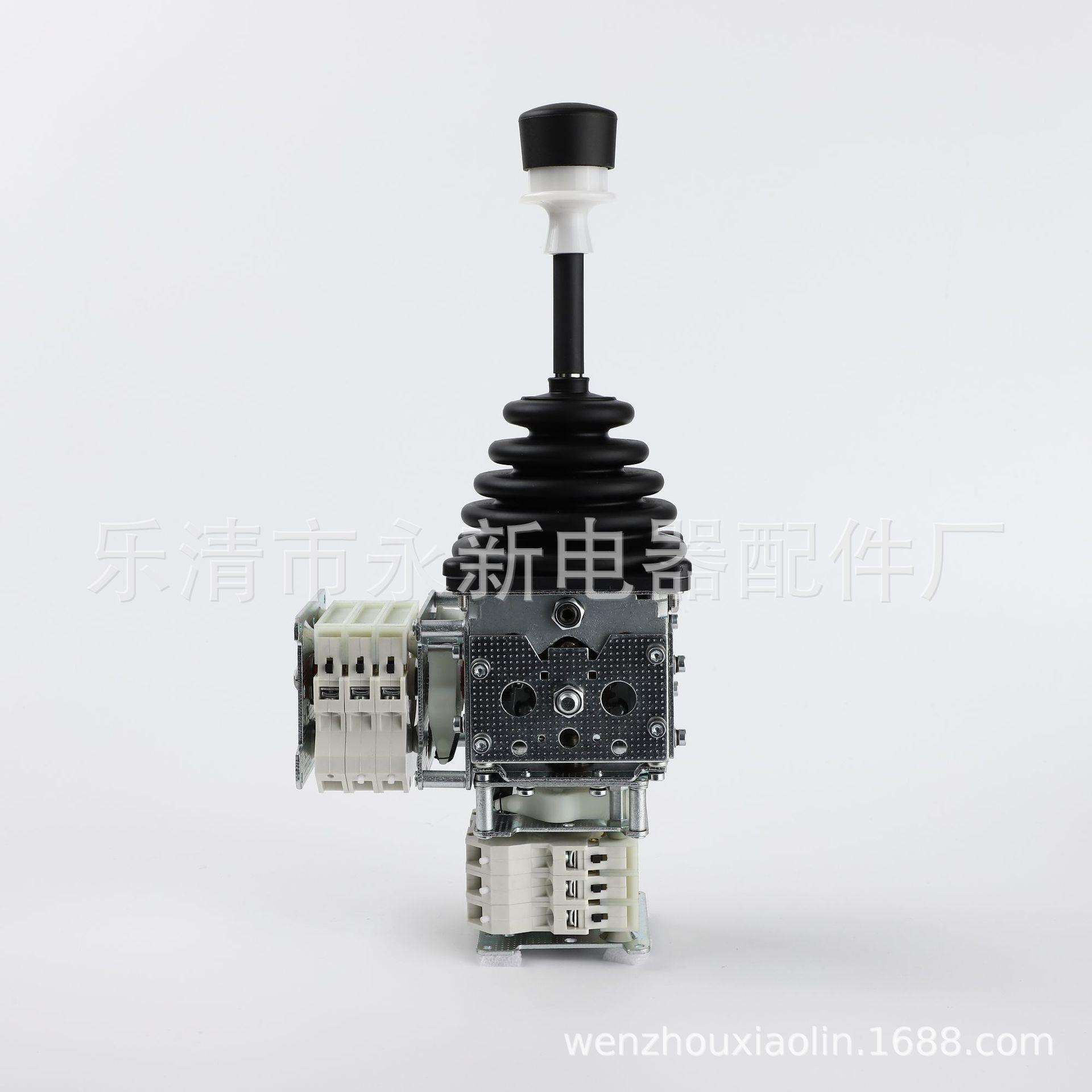 QT18主令控制器DQT1LK69LK23P操作台工业操纵杆GESSMANN操作手柄