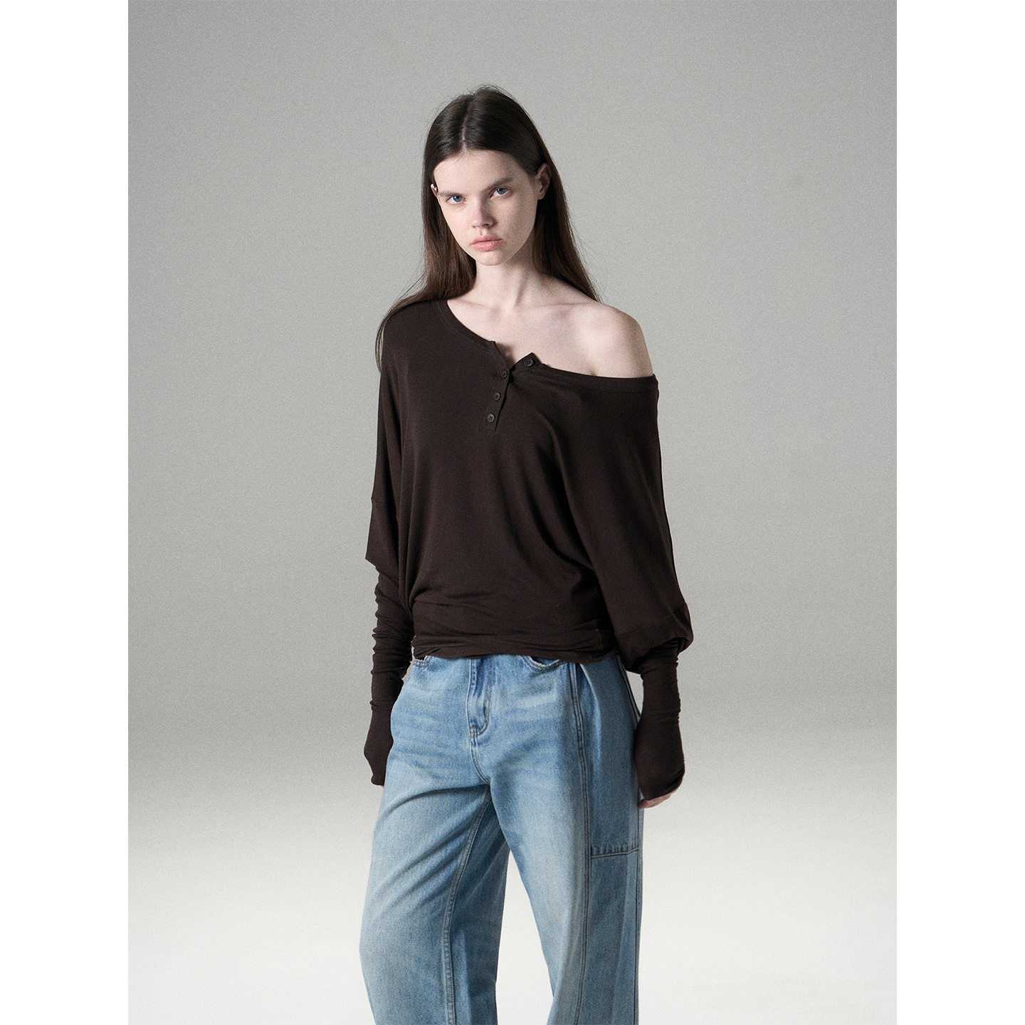 MISSCHANGE设计师品牌天丝羊毛长袖T恤女宽松显瘦亨利领上衣