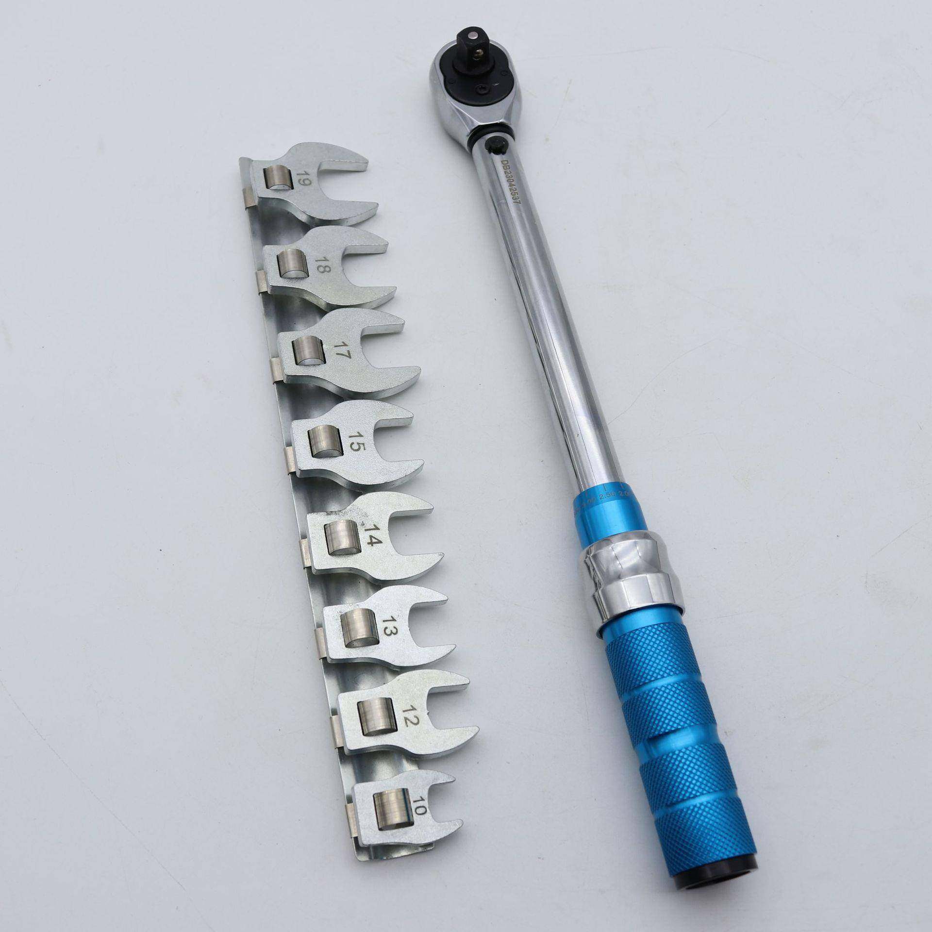 厂家直销EDX棘轮扭力扳手8件套五金工具功维工修装汽车具箱多能组