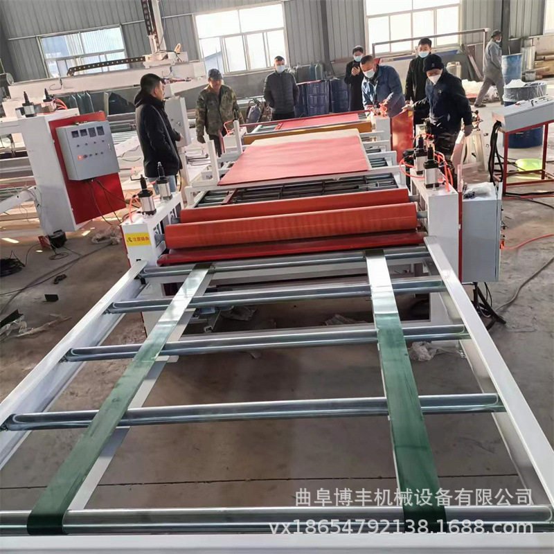 泡沫板双面自动涂胶水平贴机