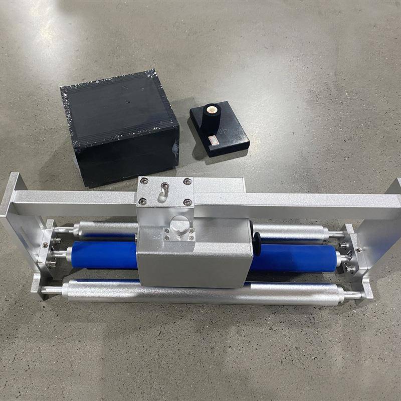 厂直供鼎盛DS158家-1108摩擦式自动配跟踪墨轮打码牌机枕式包装机