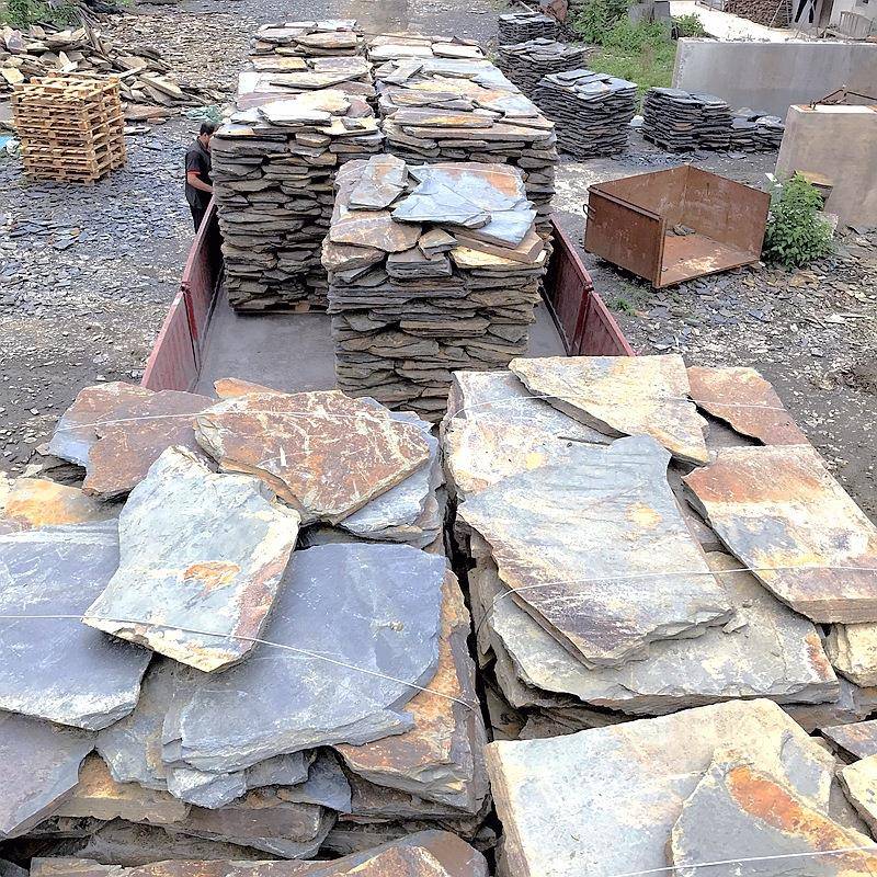 家青石板碎型石不规则碎拼BFH板岩防滑乱地铺石公园铺路拼片厂石