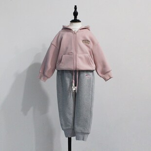 110-150码2024初冬女童加绒外套一体绒柔软连帽拉链开衫可爱女宝