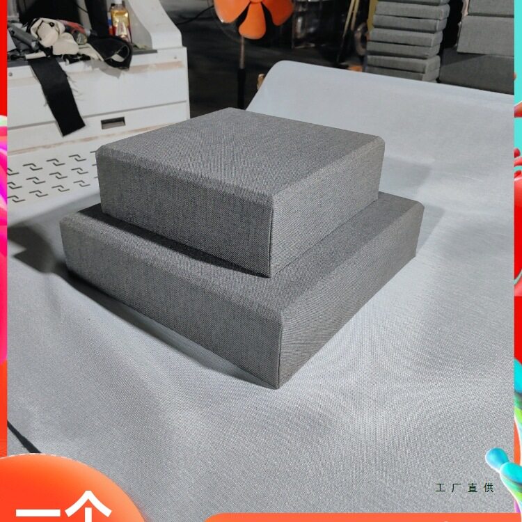 博物馆亚麻硬包定制实木底座展台