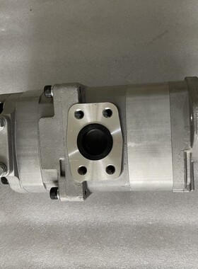 WA470-1 WA450-1装载机液压齿轮泵705-12-37040