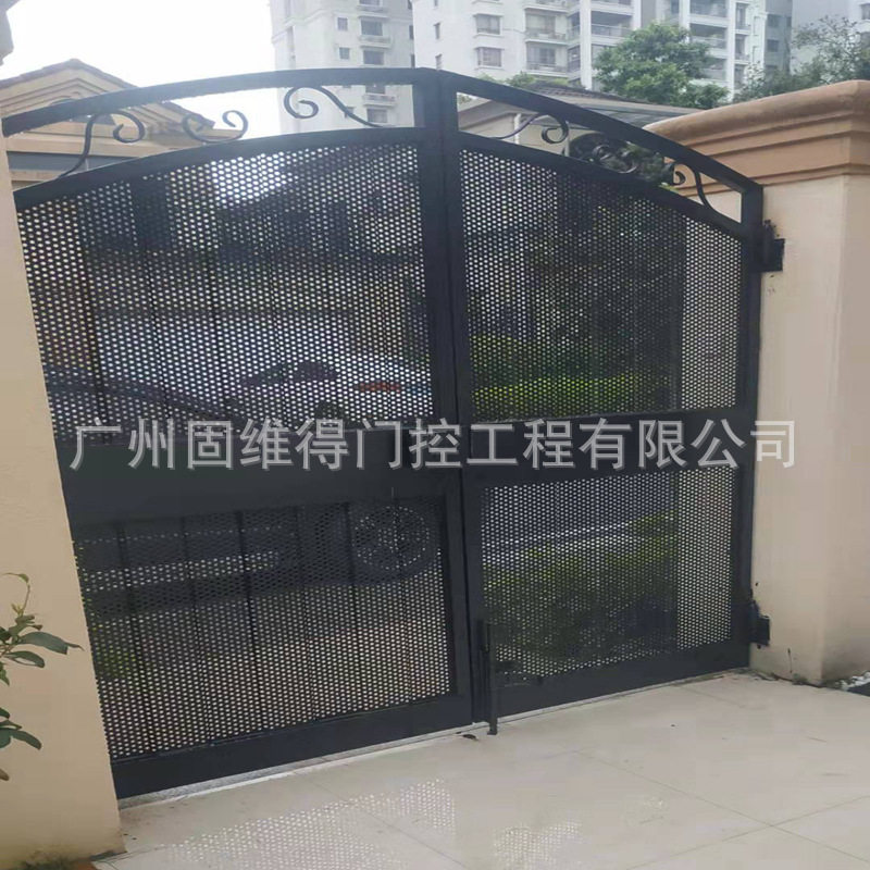 电动铁艺玻璃折叠门安装