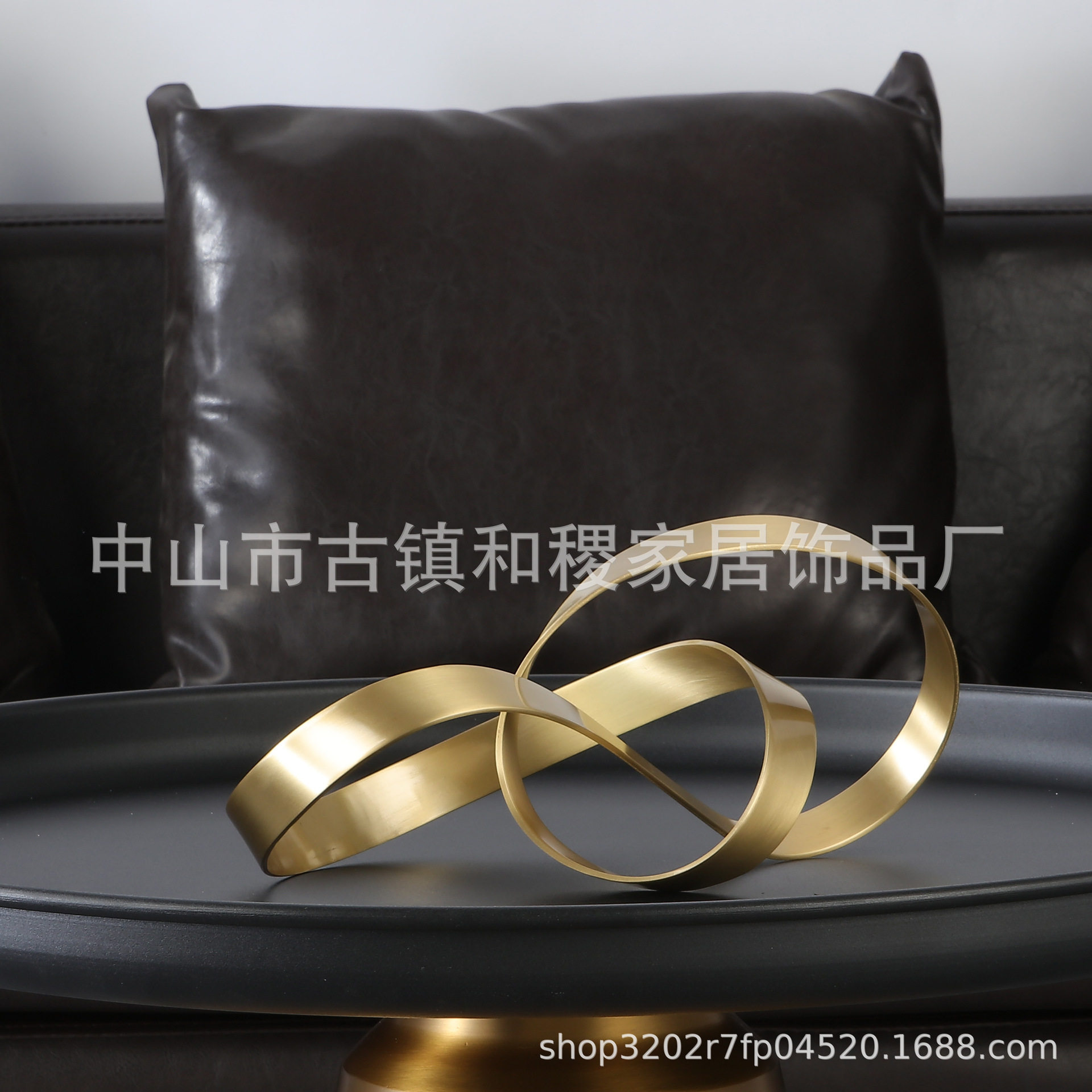 意式轻奢设计师款室内铜摆件样板房间客厅玄关软装陈设饰品工艺品