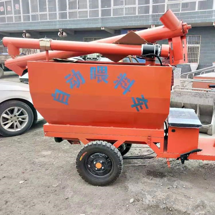 养殖养猪场电动喂料车 自动喂料机 添料加料车