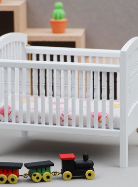 1:12娃娃屋dollhouse迷你家具模型微缩家具儿童房场景白色小人床