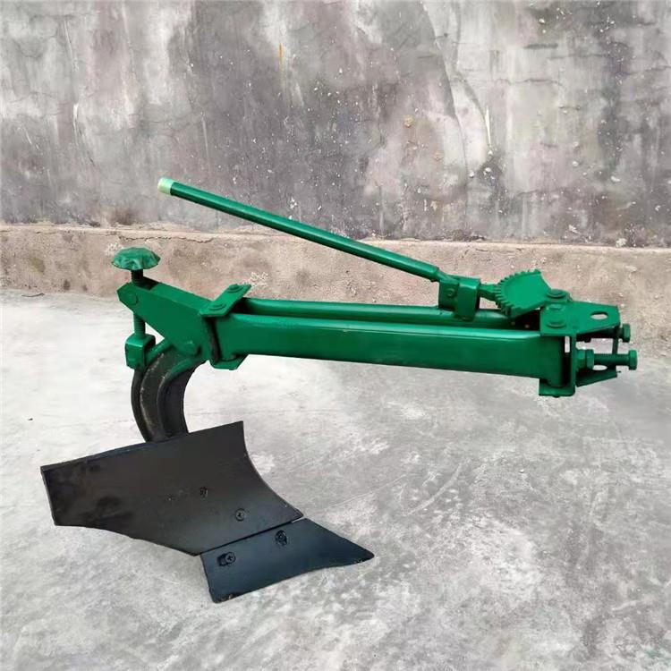 兴源15马力扶拖拉机牵引植机械松种土耕星地手犁耕地松220221土翻