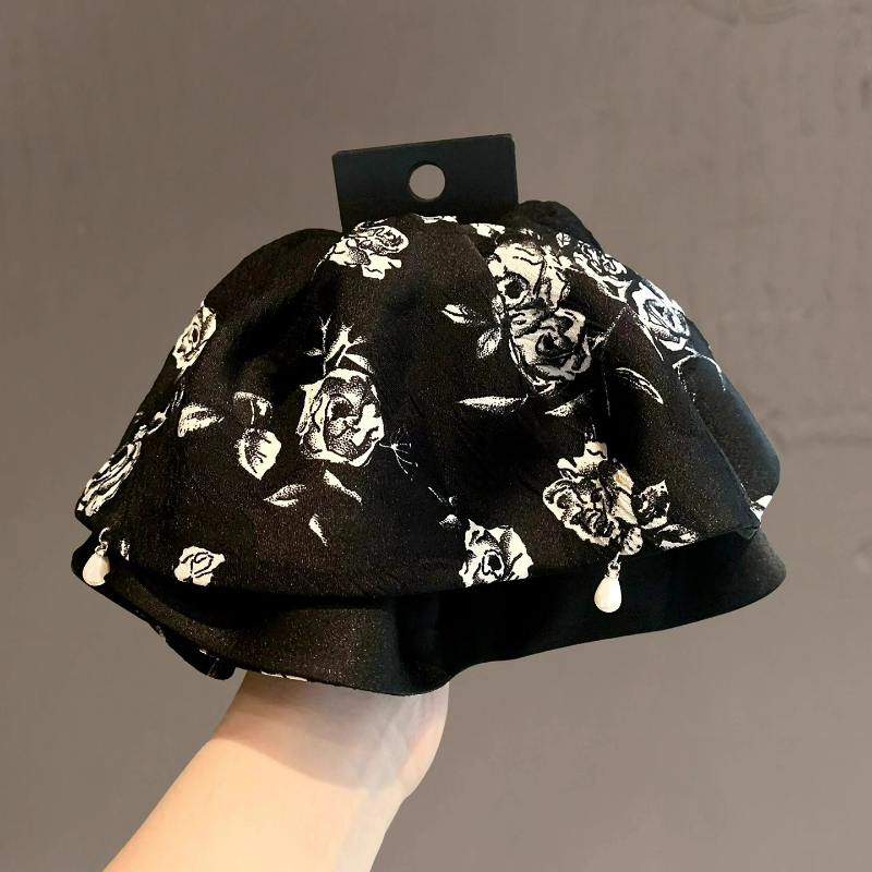 法式黑色复古玫瑰印花抓夹