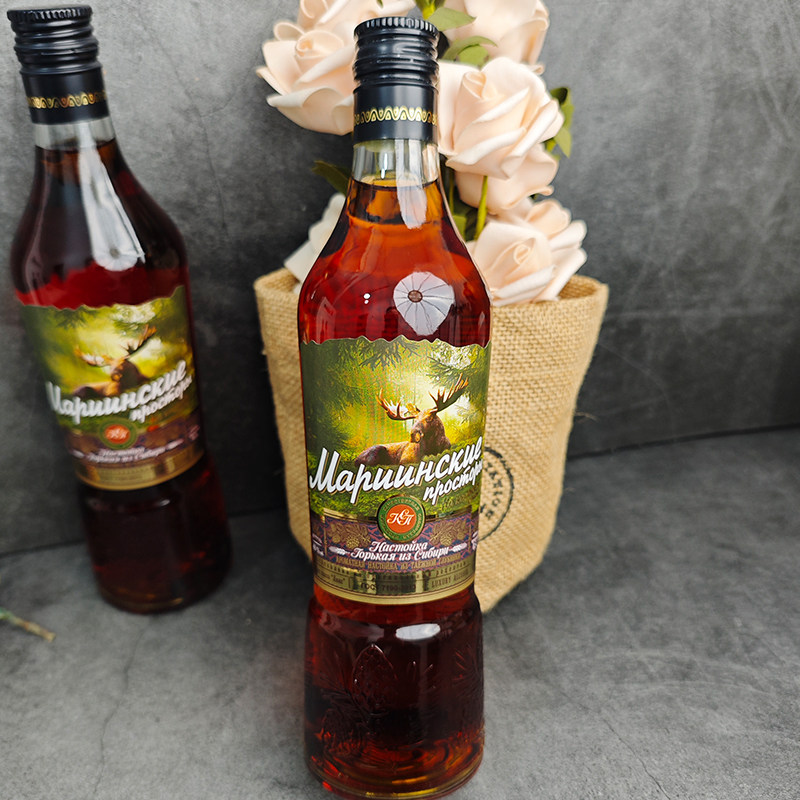 俄罗斯进口亚里奇驯鹿雪松子风味伏特加500ml/瓶洋酒vodka伏特加