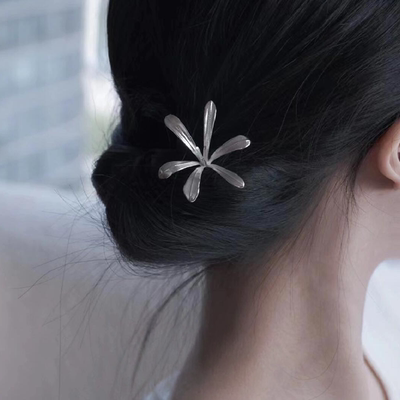 紫灯花发簪女轻灵优雅高颜值