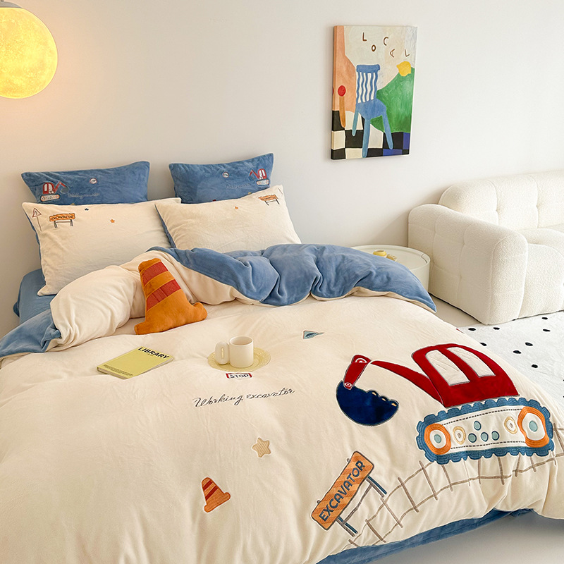 送抱枕秋冬卡通风加厚暖牛奶绒四件套儿童男孩梦想迪士妮加绒被套