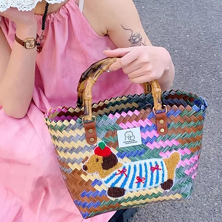 手拎彩色编织包女2025新款时尚大容量单肩包高级感海边度假沙滩包