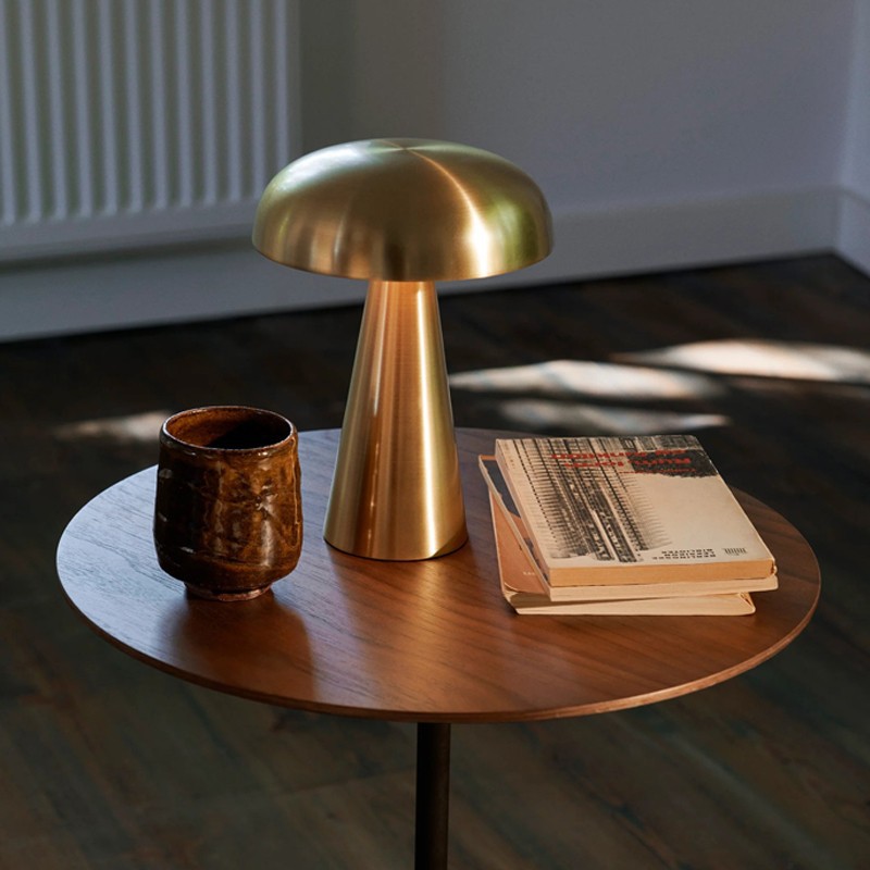 丹麦设计师款无线充电酒吧蘑菇台灯北欧风卧室床头氛围小夜灯
