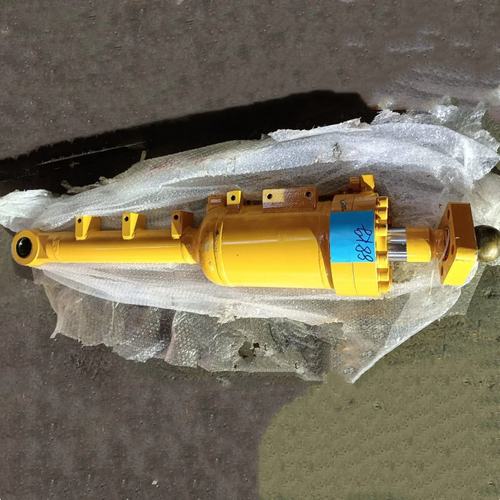 14Y6301032液压配件 D85推土机倾斜油缸 14Y-63-01032