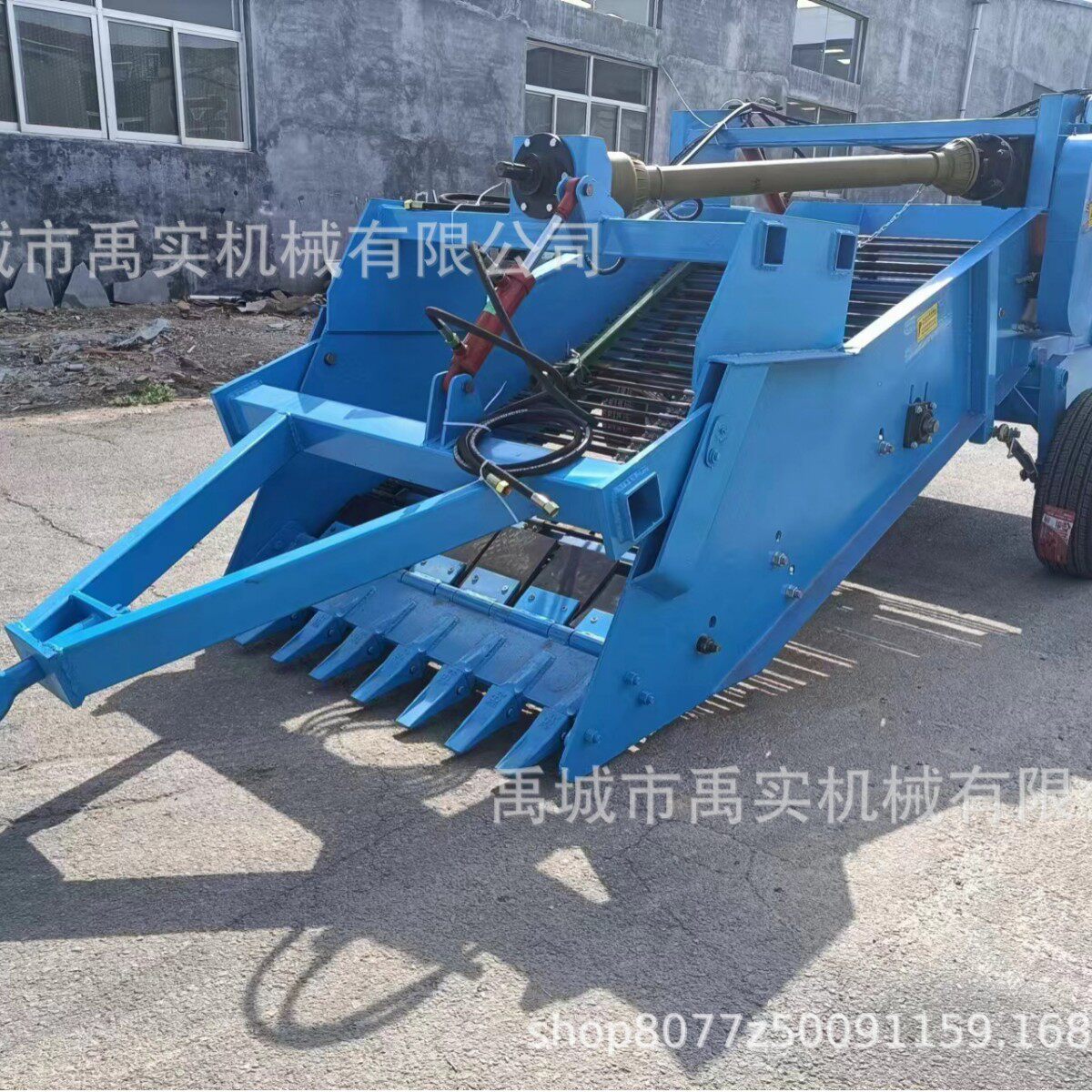 厂家直销 自卸捡石机牵引式捡石头的机器砖头碎石收集器 出口