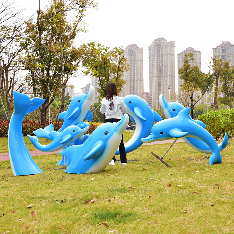 海洋馆动物雕塑幼儿园酒店游泳池装饰落地摆件大型仿真海豚玻璃钢