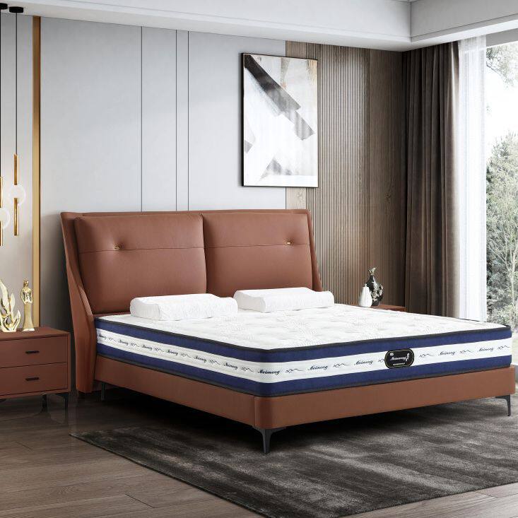 现代简约主卧真皮床进口头层黄牛皮婚床意式极简双人齐边大床
