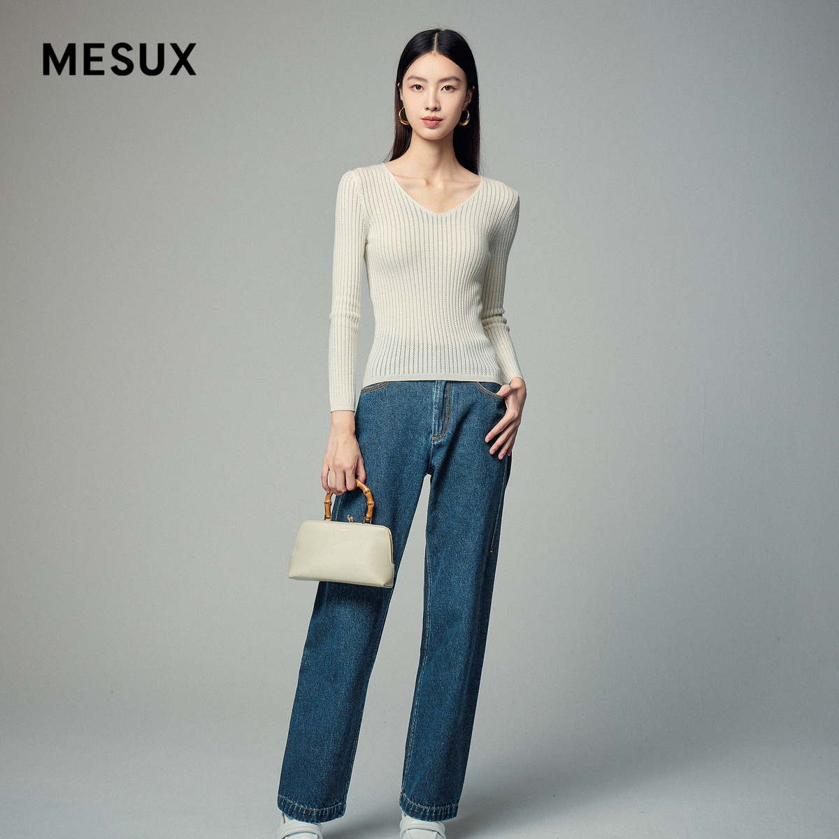 MESUX米岫冬季新品绵羊毛极简V领修身打底螺纹针织毛衫MKWUE435