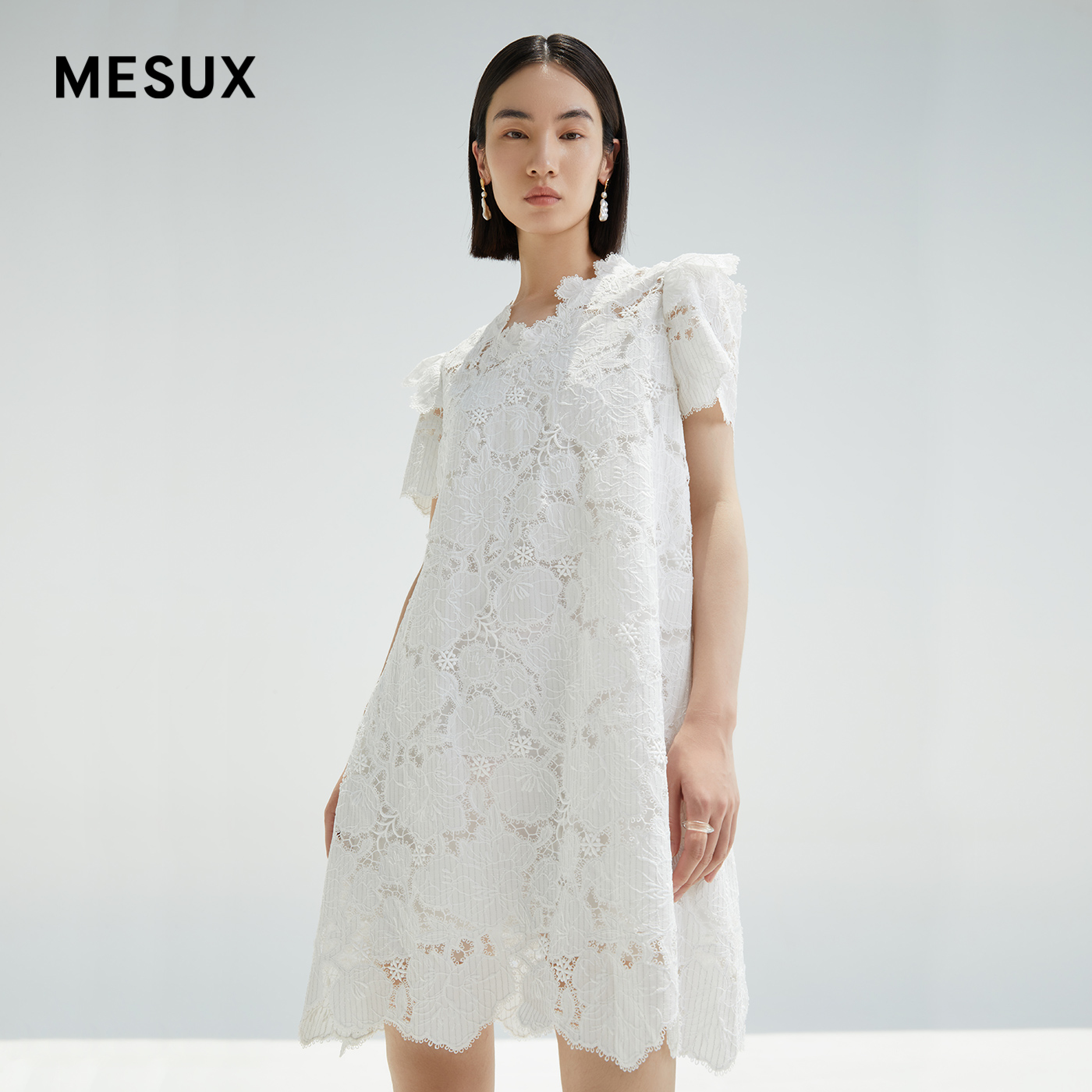 MESUX米岫古典雅致花型图案镂空绣花连衣裙MKMUO413
