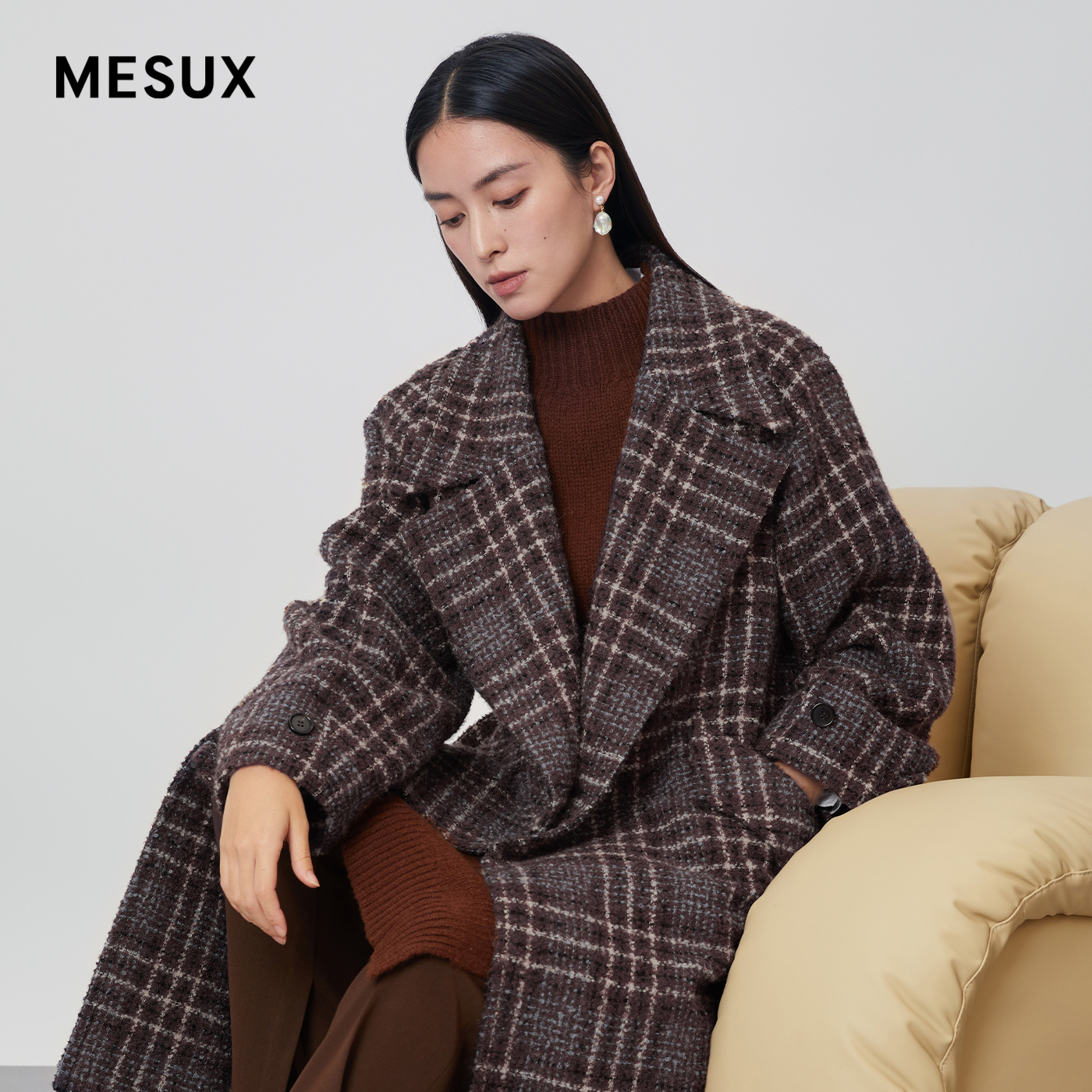 MESUX米岫冬季新款大翻领设计复古商场同款格纹长大衣MKWUI326