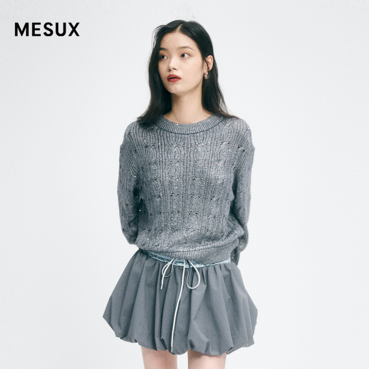 MESUX米岫秋冬女绵羊毛混纺亮面珠片纱浮雕绞花毛衣MMWUE407