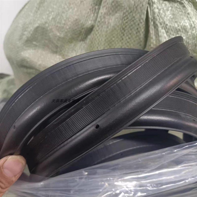 适配老款五菱宏光五菱宏光S后门密封胶条后备箱尾门框防水胶条