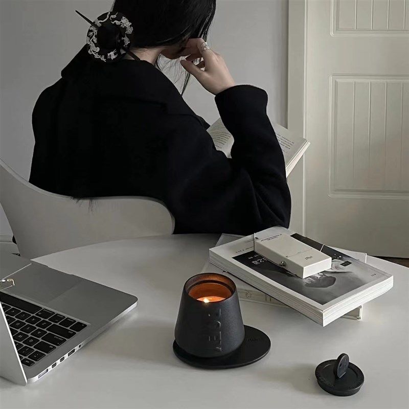 DOEY蜡烛 东方高定系列慢陀罗灵感陶瓷香氛室内助眠香薰160g黑白